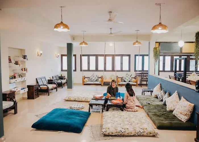 Horn Ok Please Hostel Jaipur